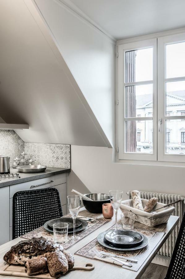 La Gloriette Apartment อานซี ภายนอก รูปภาพ